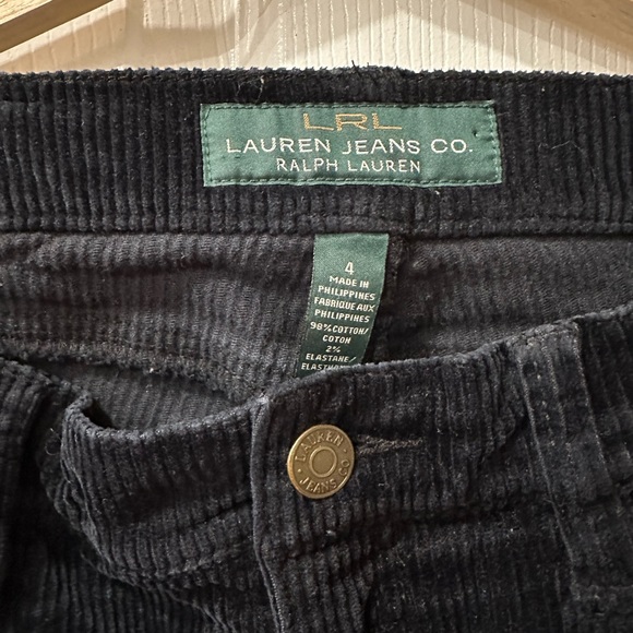 LRL Lauren Jeans Co.
Ralph Lauren
Stretch Corduroy Mid-Rise Straight Pant - Picture 3 of 4